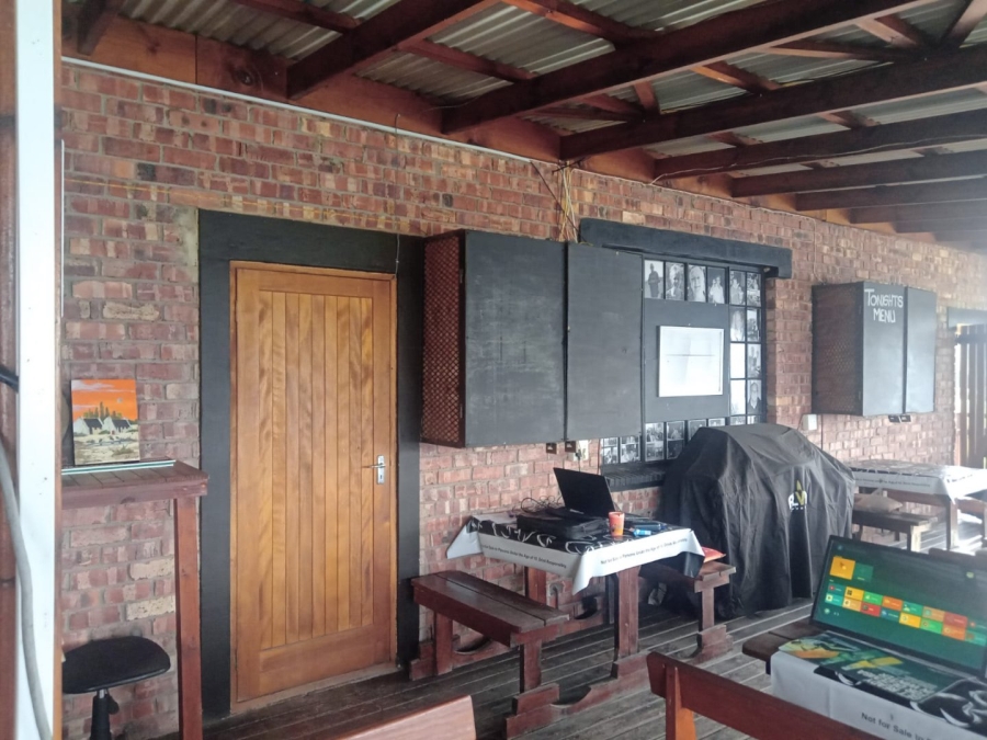 Commercial Property for Sale in Paradise Beach Eastern Cape